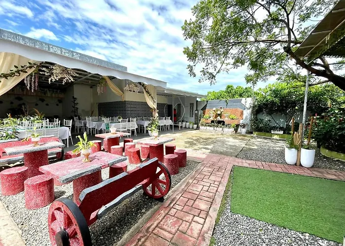 Little Rock Cebu 3*