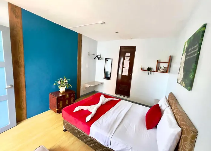 Little Rock Cebu 3*