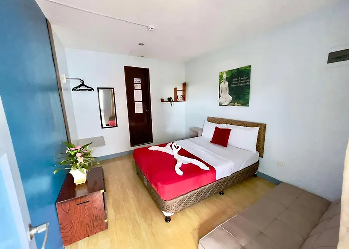 Little Rock Cebu 3*